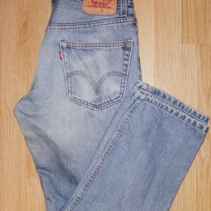 Levi's men's jeans